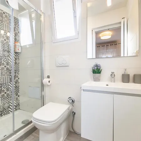 Daire San Peter Raffy's House Roma